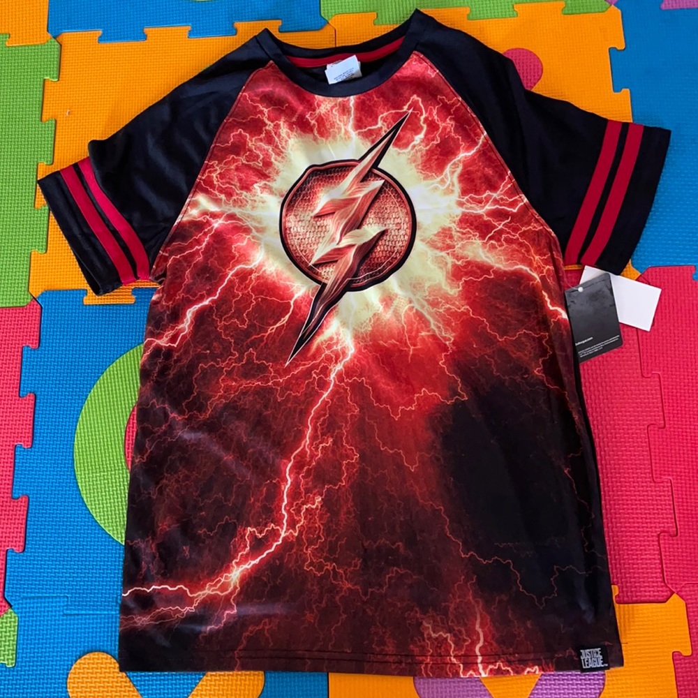 Boys T-shirt 2xl (18) kids
